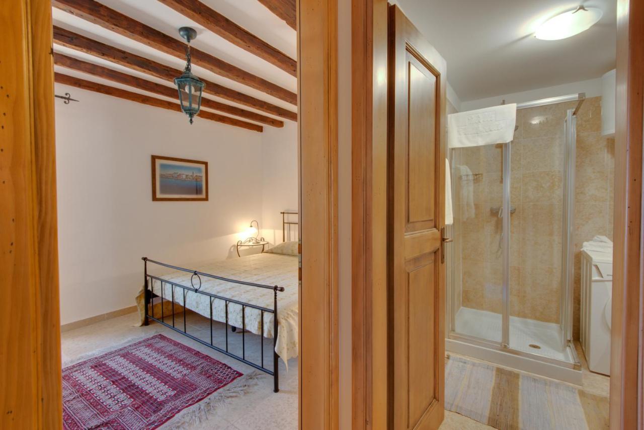 Villa Tuttorotto Rovinj Exterior photo